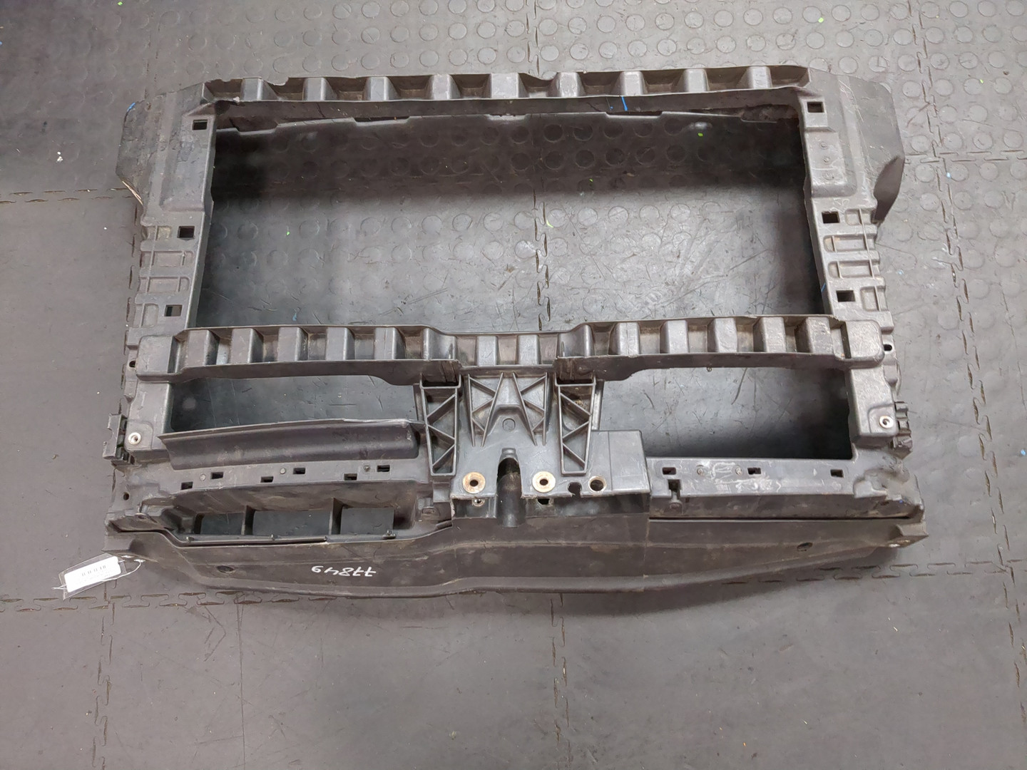 Панель передняя (телевизор)