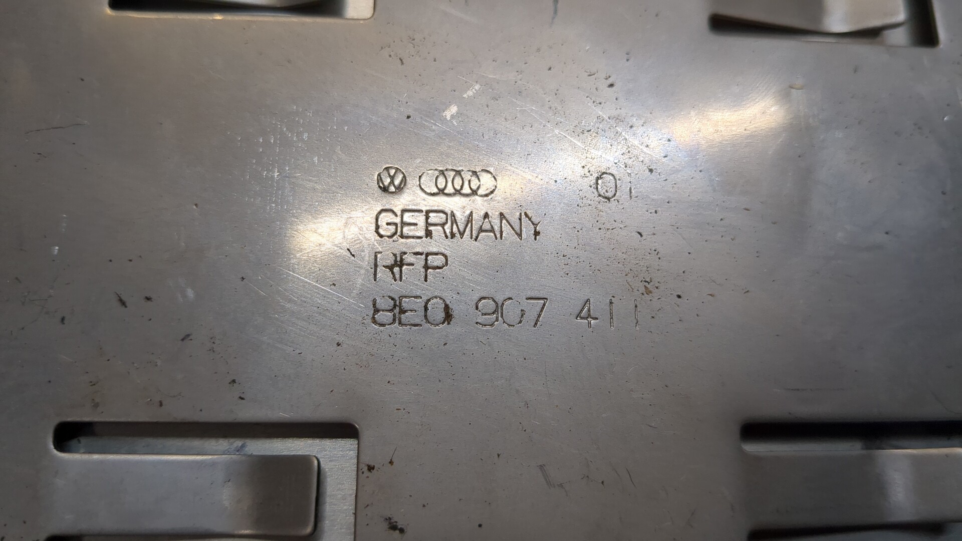 Блок управления двигателем