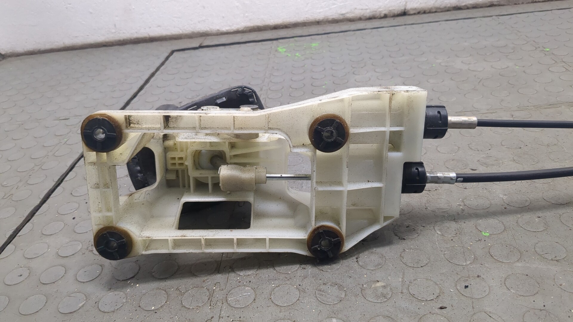 Кулиса МКПП / АКПП