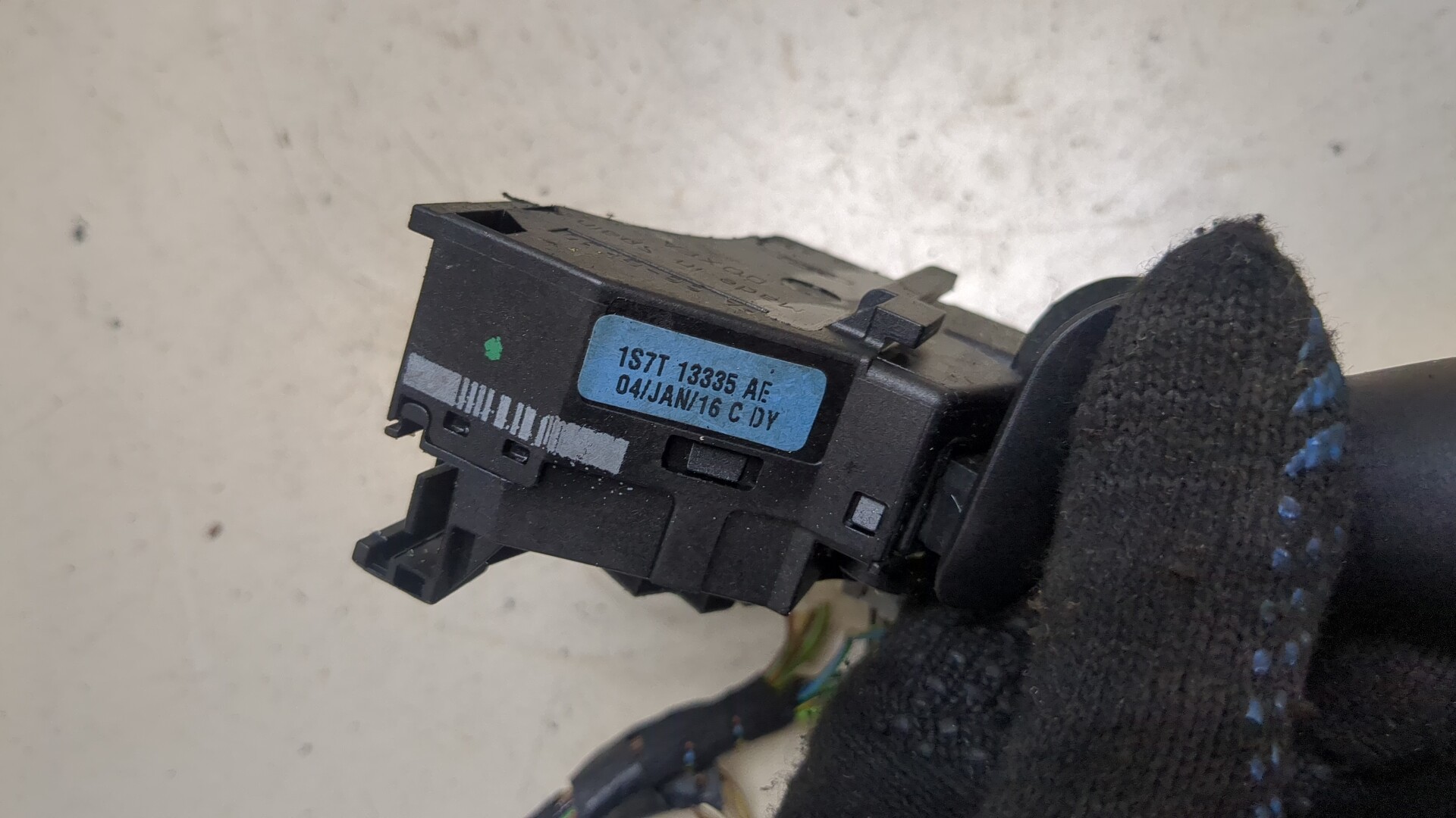 Переключатель поворотов подрулевой