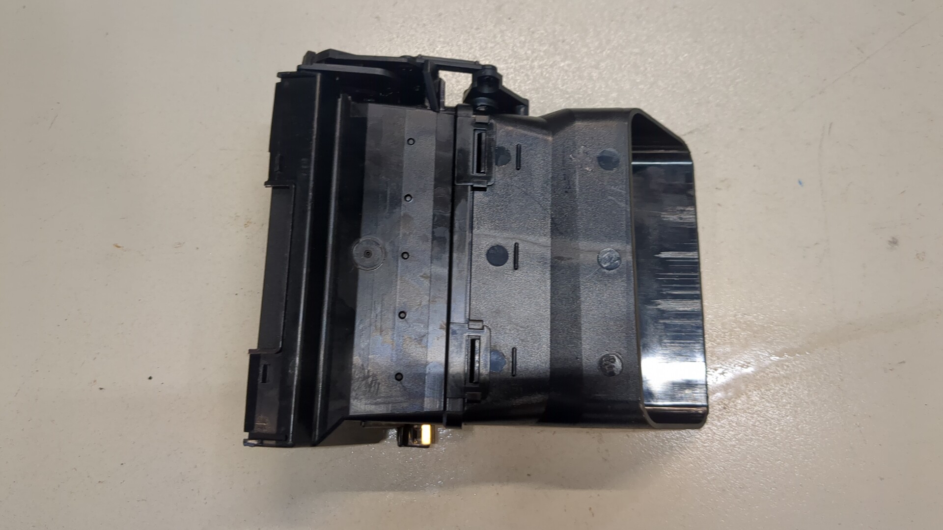 Дефлектор воздушный