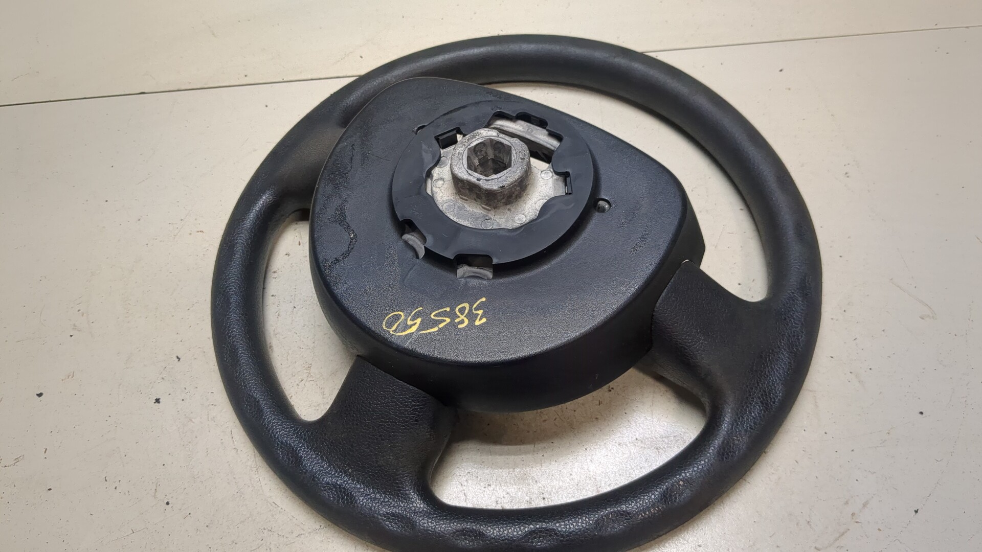 Рулевое колесо (руль)