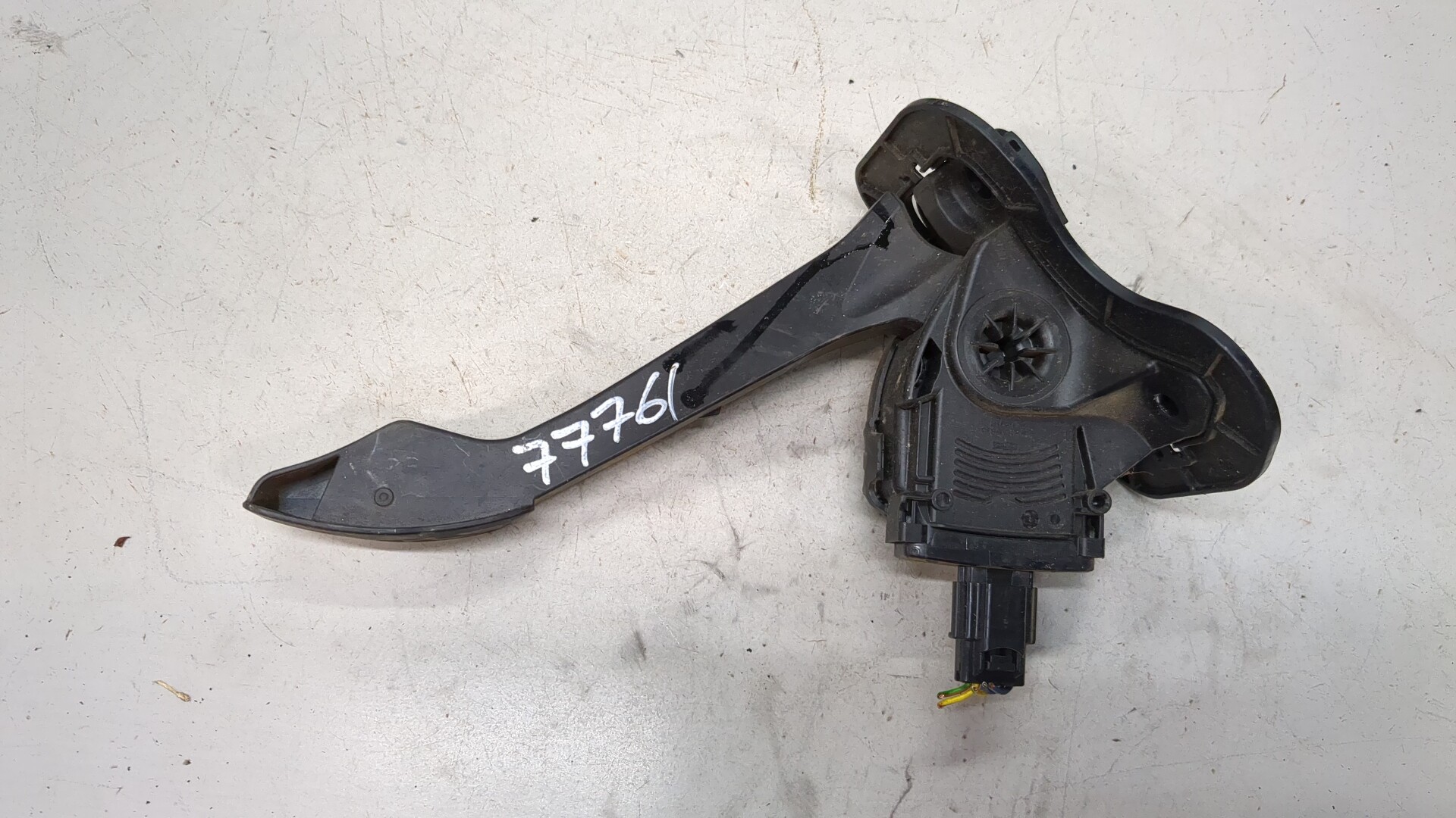 Педаль газа