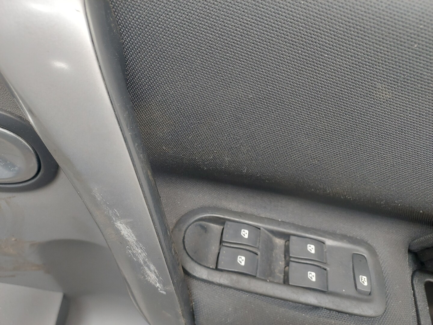 Дверь передняя правая