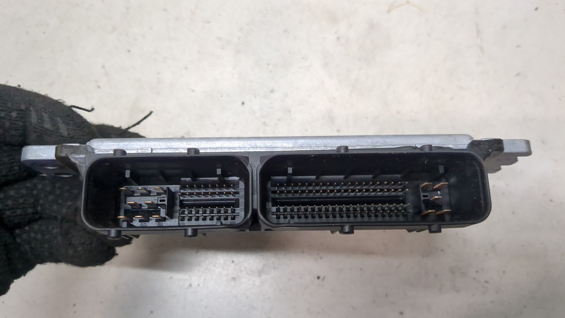 Блок управления двигателем