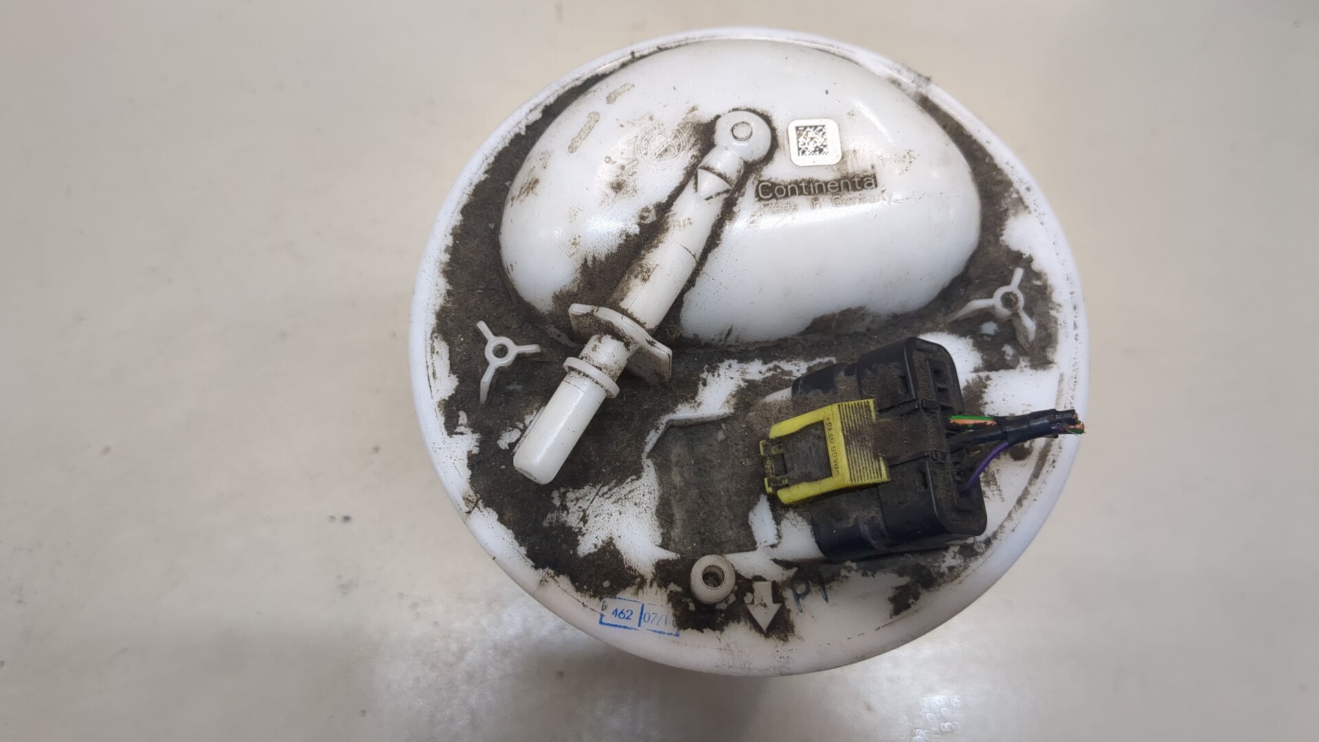 Насос топливный электрический