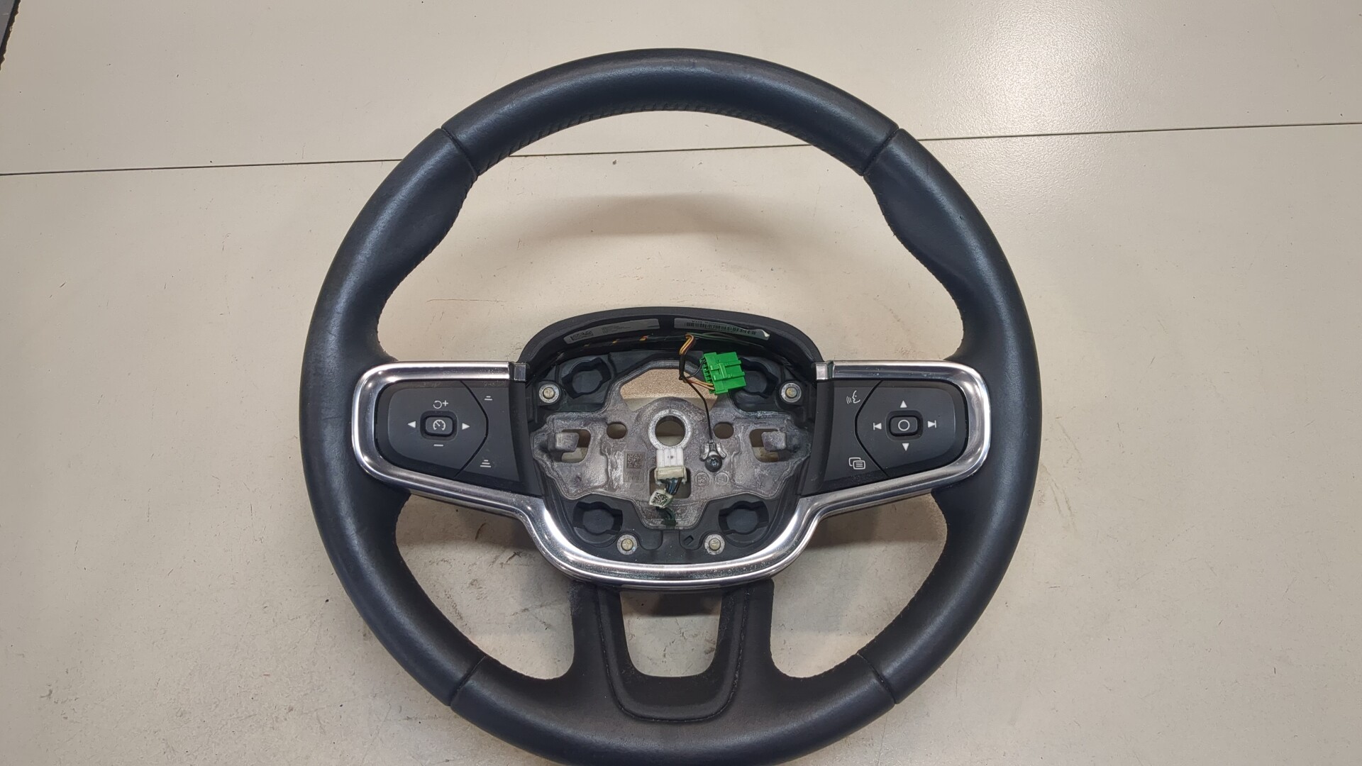 Рулевое колесо (руль)