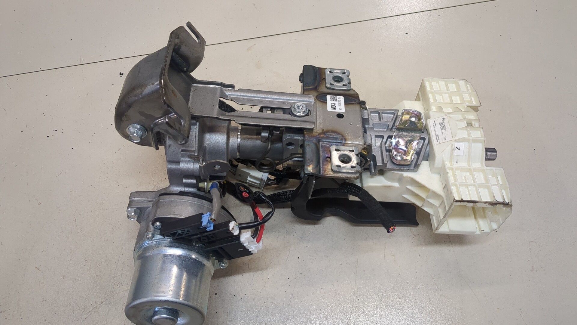 Серводвигатель рулевой рейки