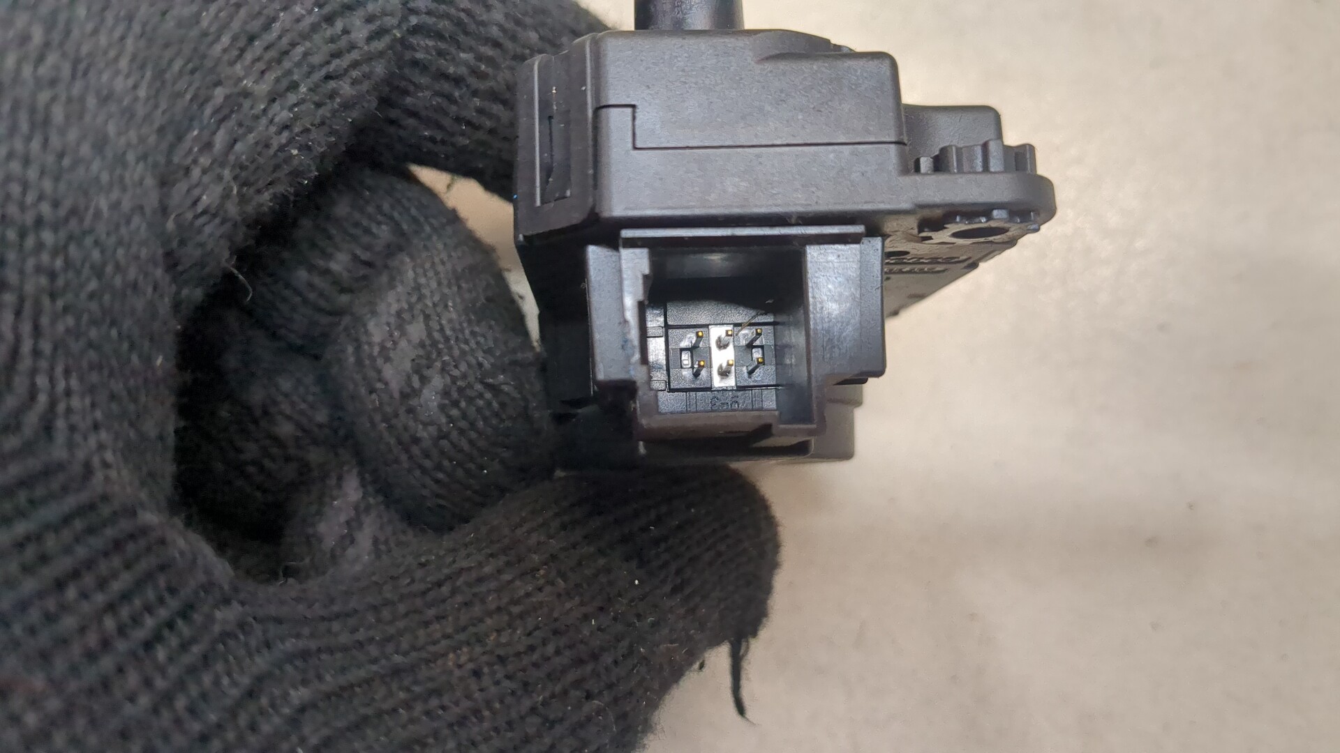 Моторчик заслонки печки