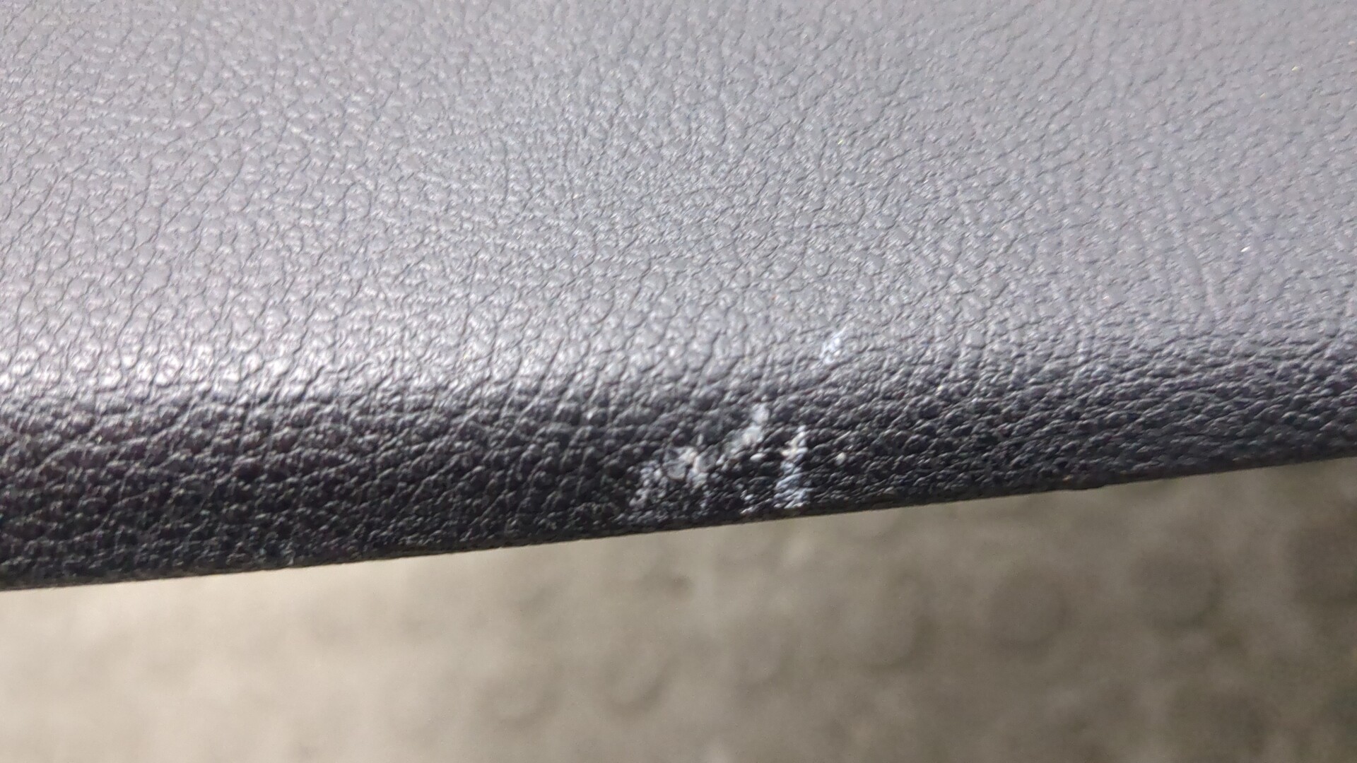 Обшивка стойки