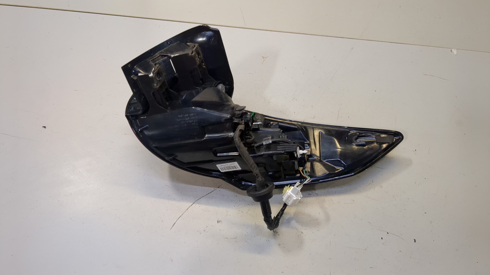 Фонарь задний левый