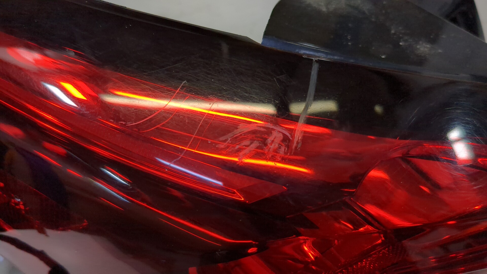 Фонарь задний левый