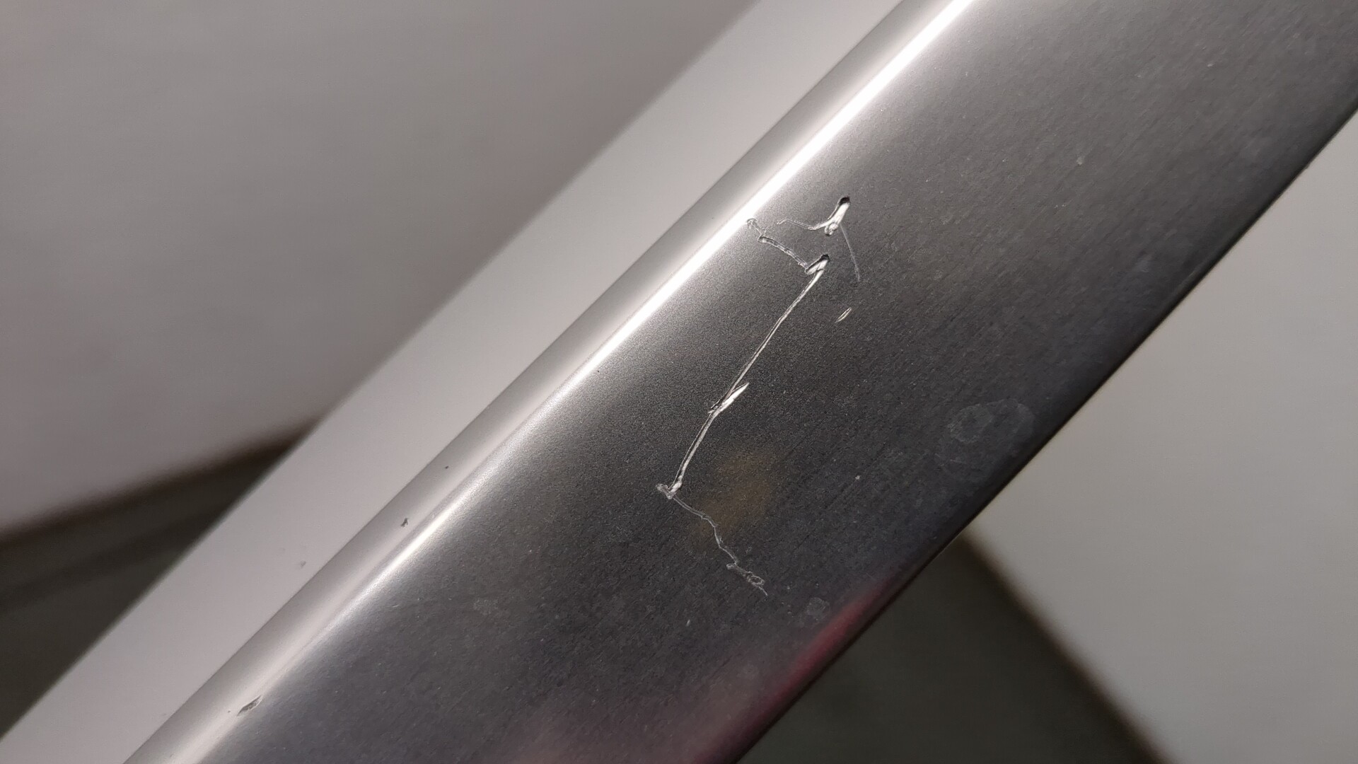 Рейлинг (релинг) левый (планка на крышу)