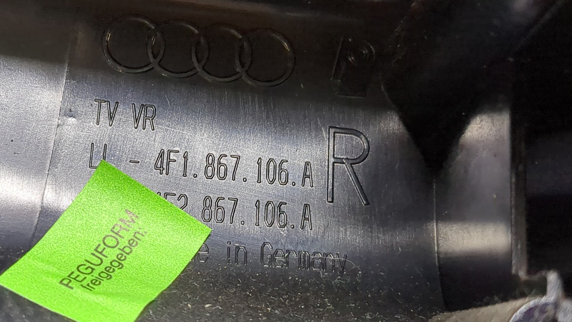 Кнопка стеклоподъемника