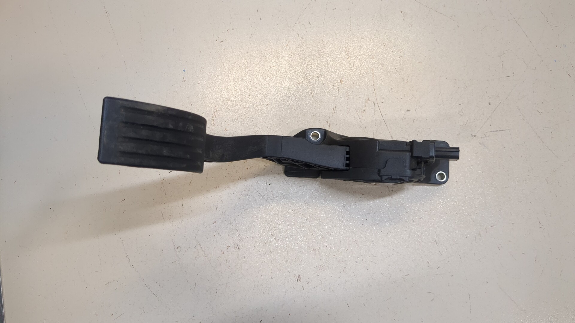 Педаль газа