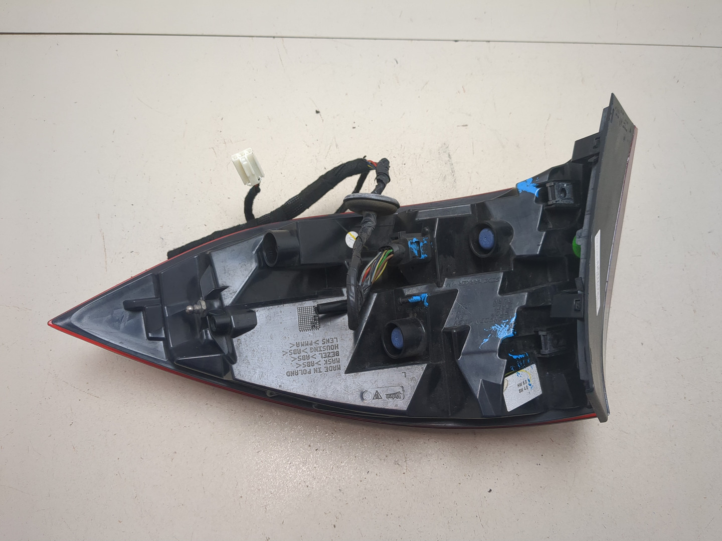 Фонарь задний левый