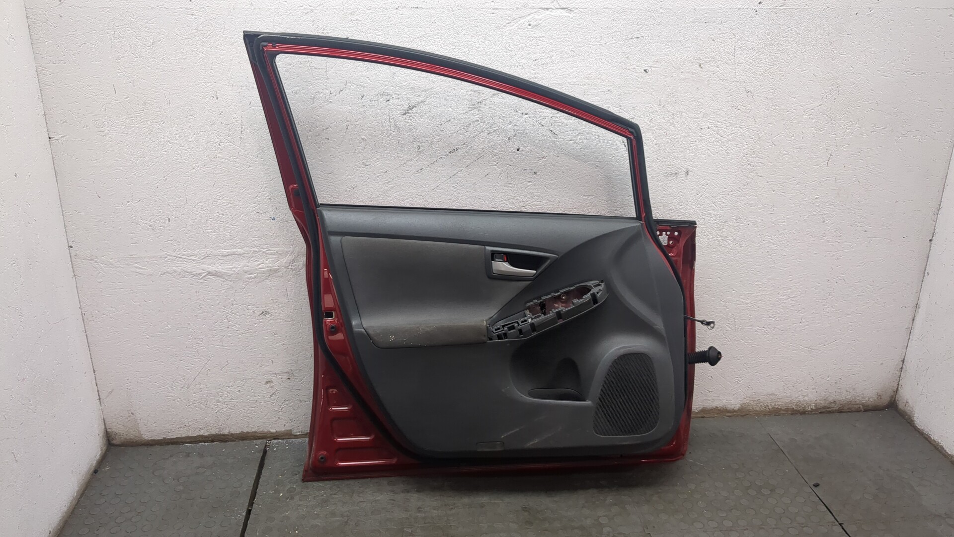 Дверь передняя левая