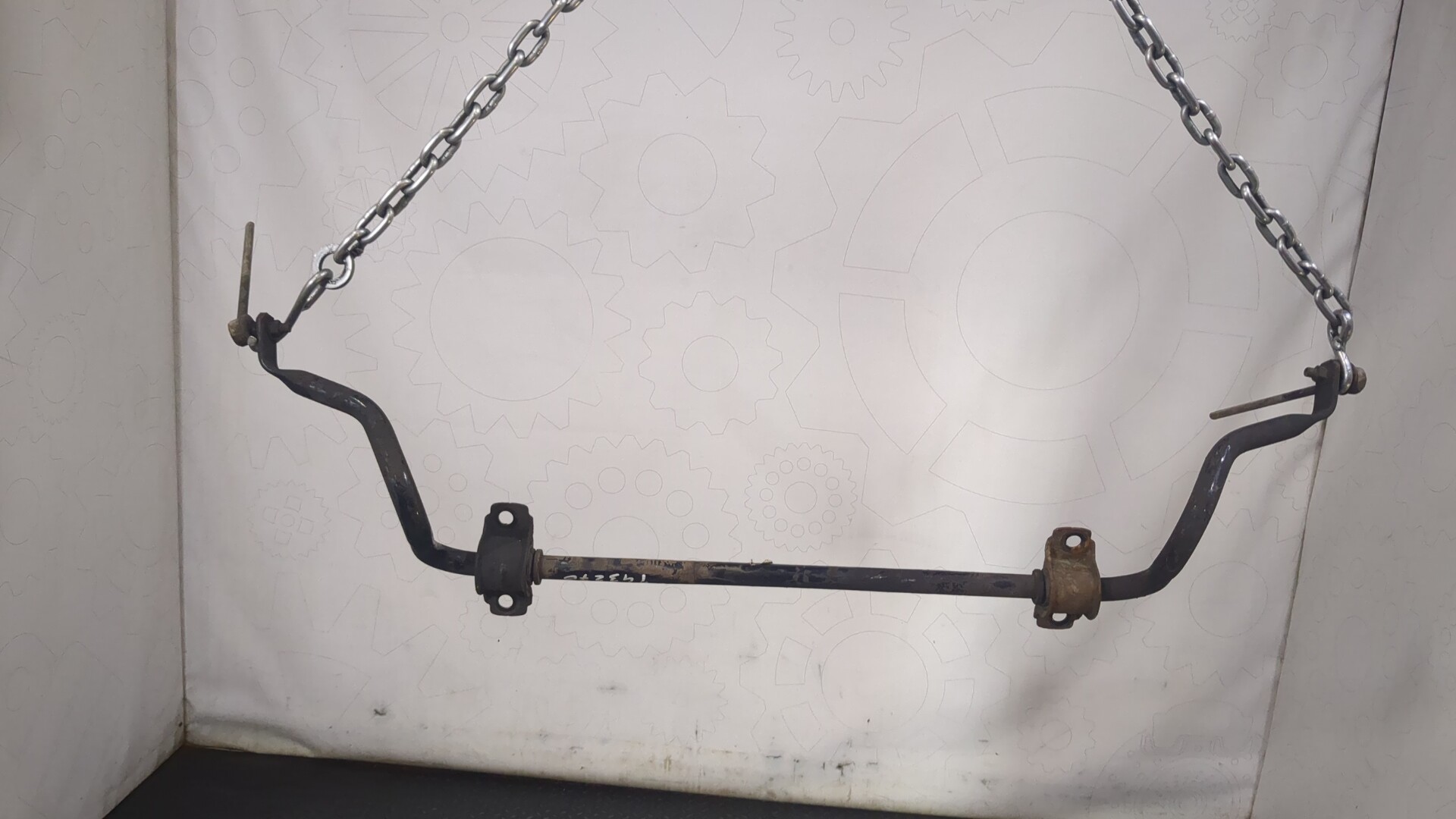 Стабилизатор передний