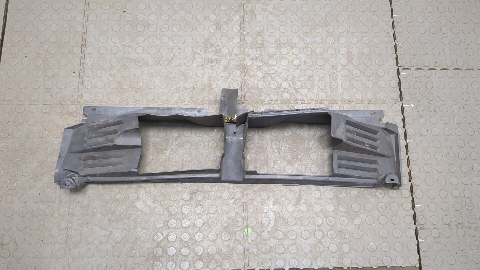 Воздухозаборник (внутри)