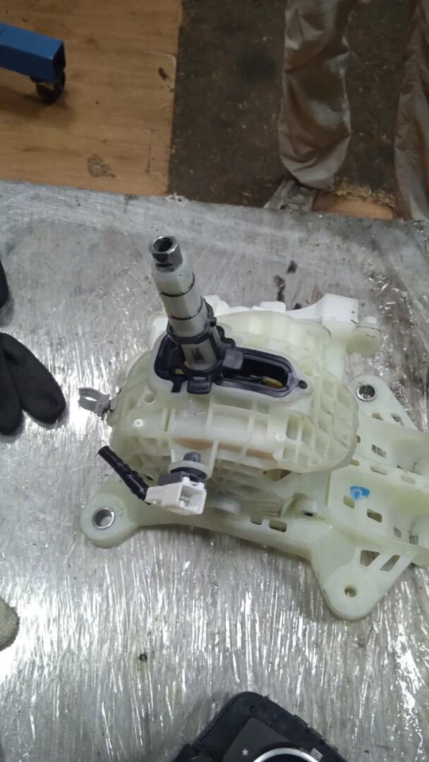 Кулиса МКПП / АКПП