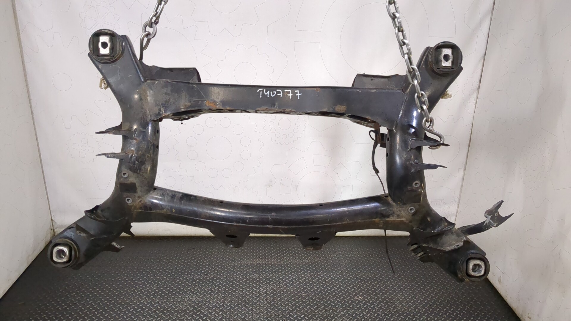 Балка задняя