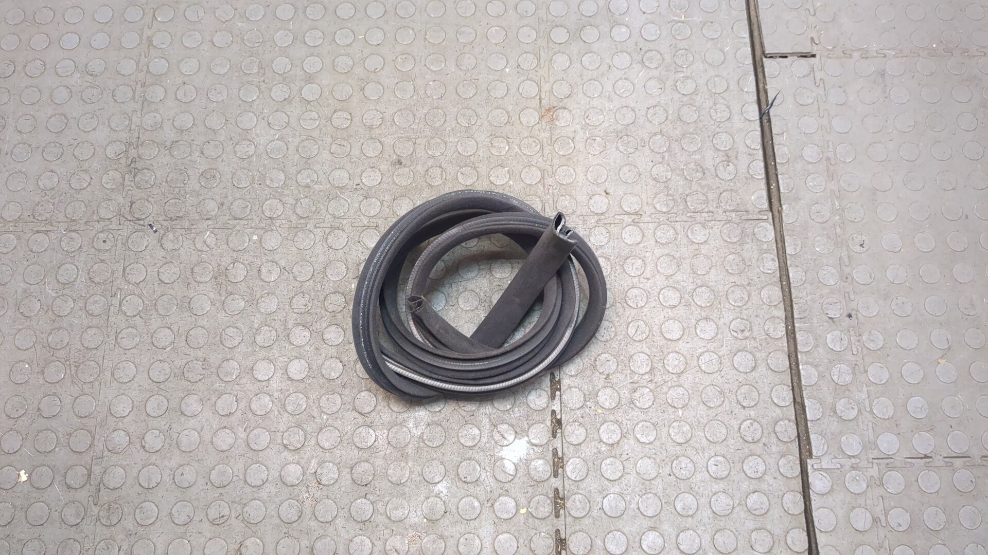 Уплотнитель