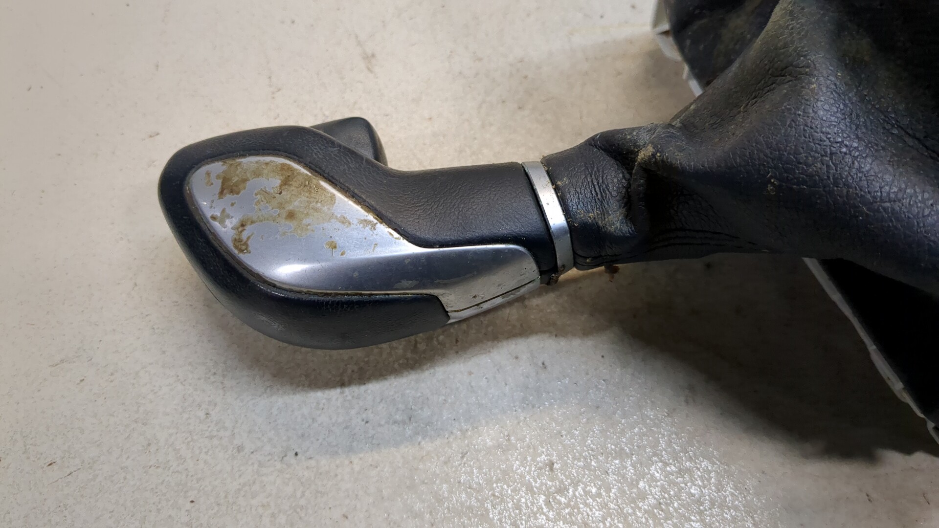 Кулиса МКПП / АКПП