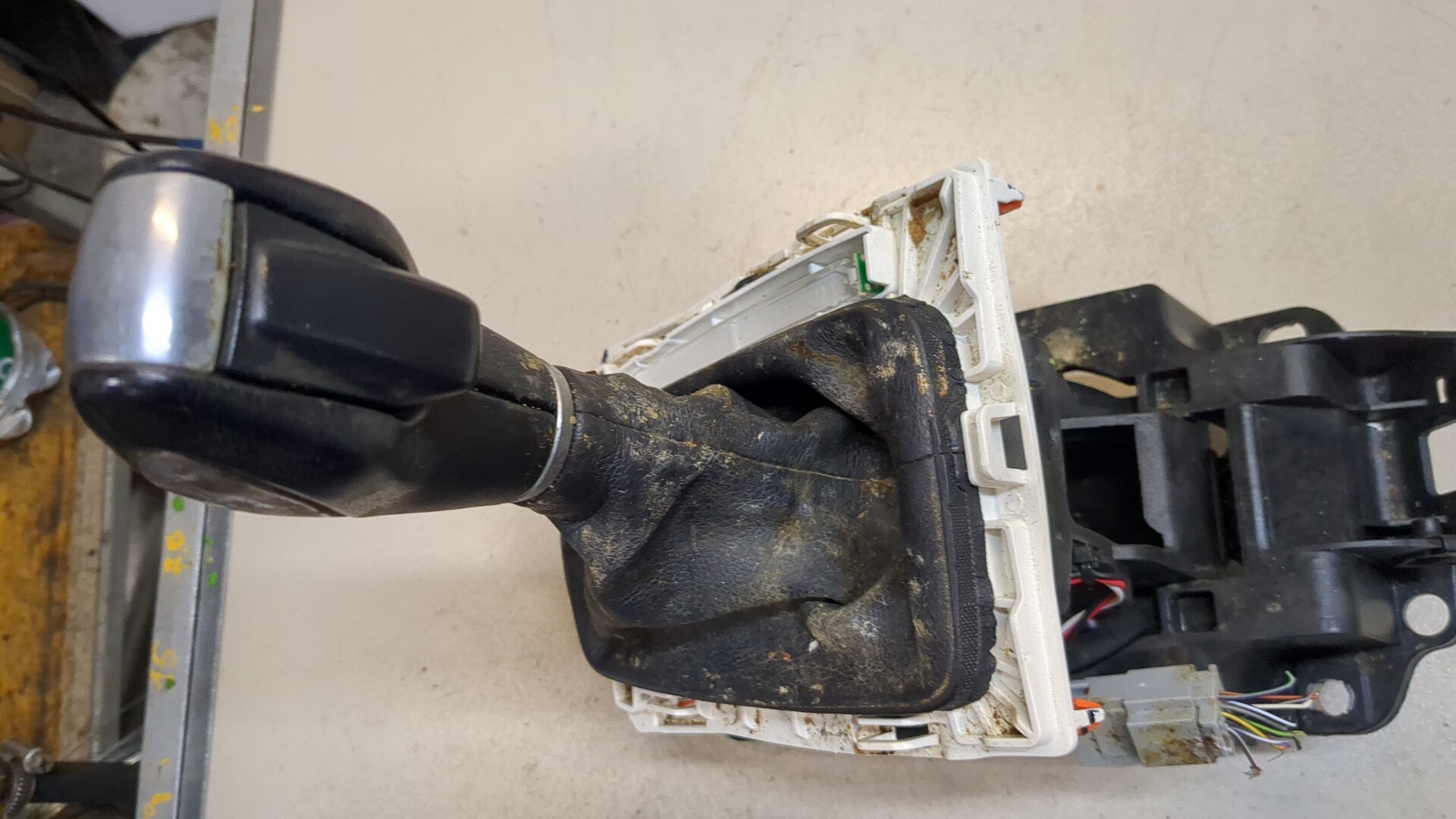 Кулиса МКПП / АКПП