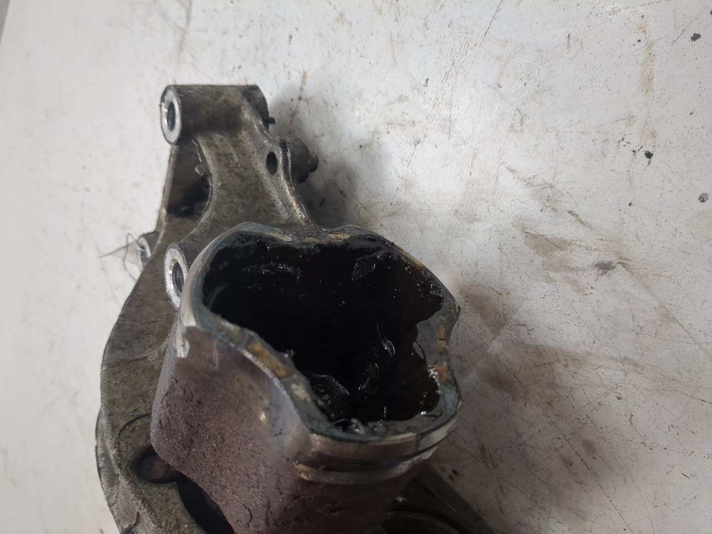 Полуось передняя правая