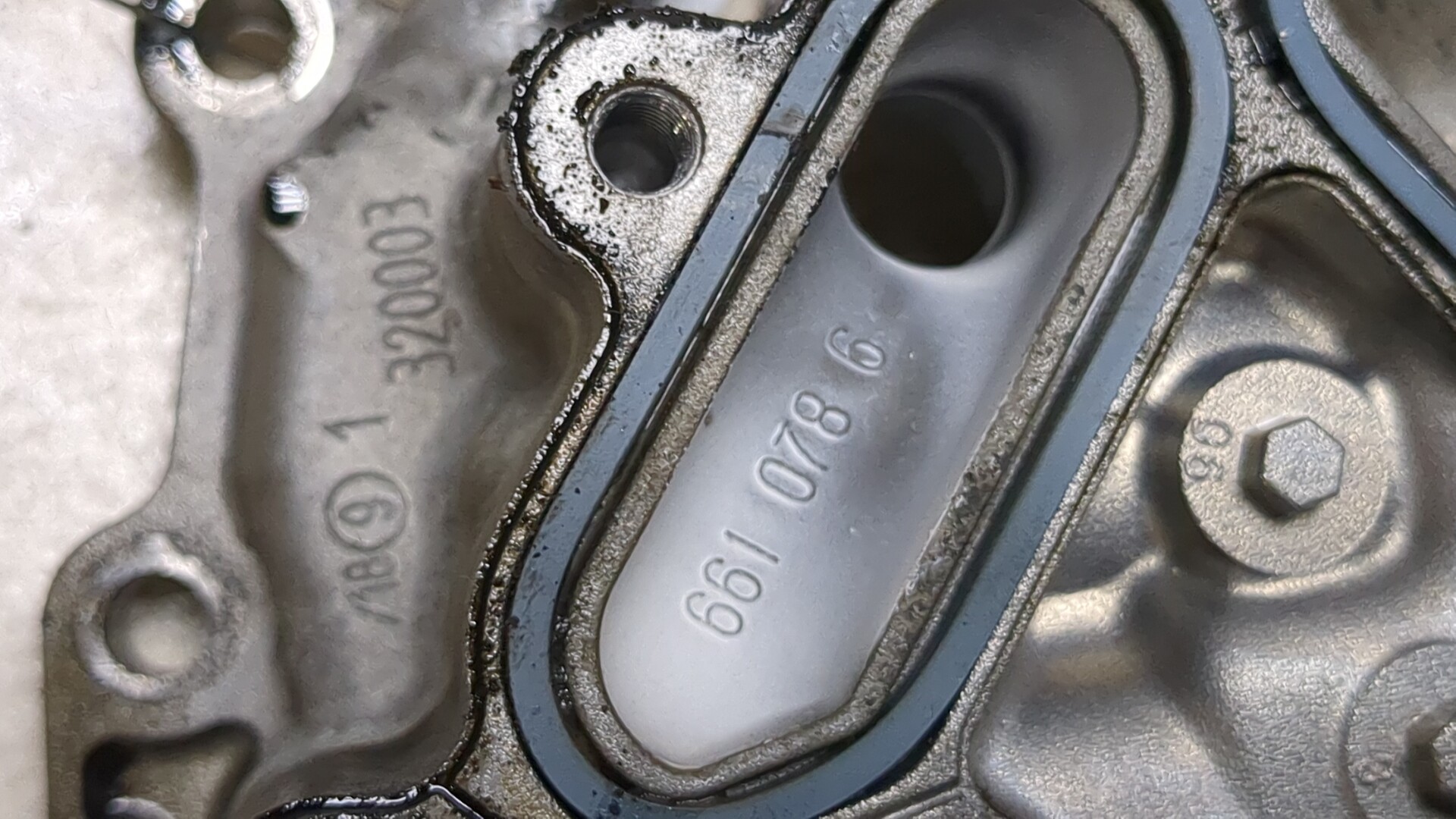 Корпус масляного фильтра