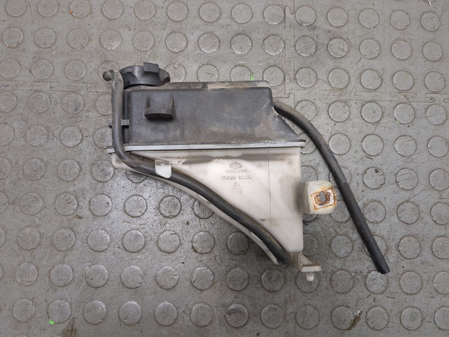 Бачок расширительный