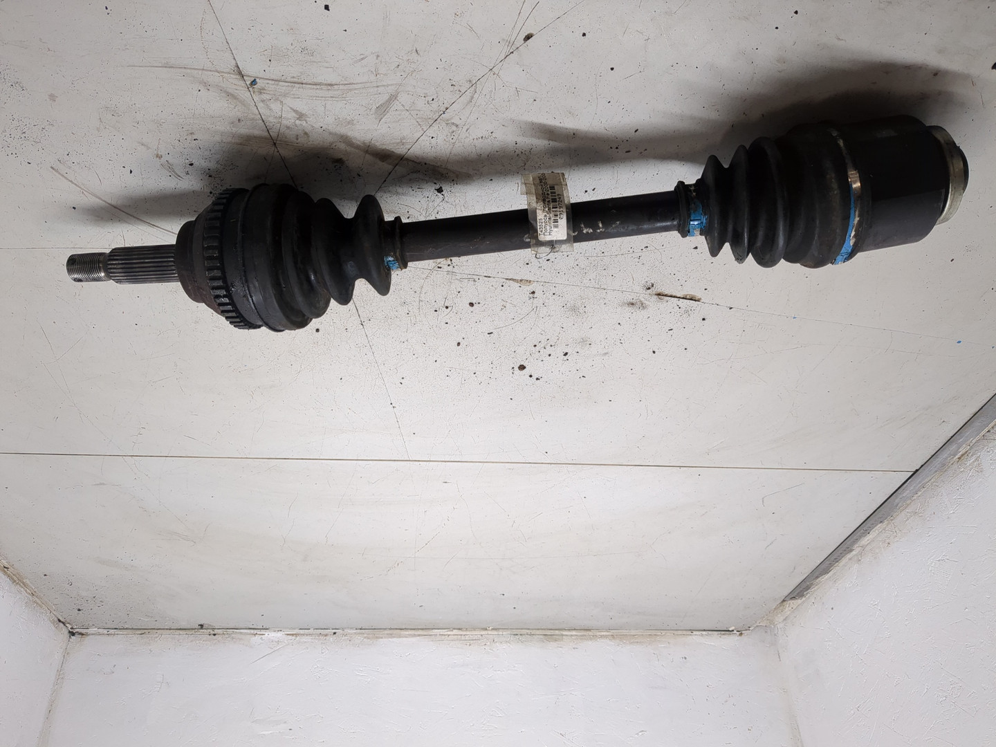 Полуось передняя правая