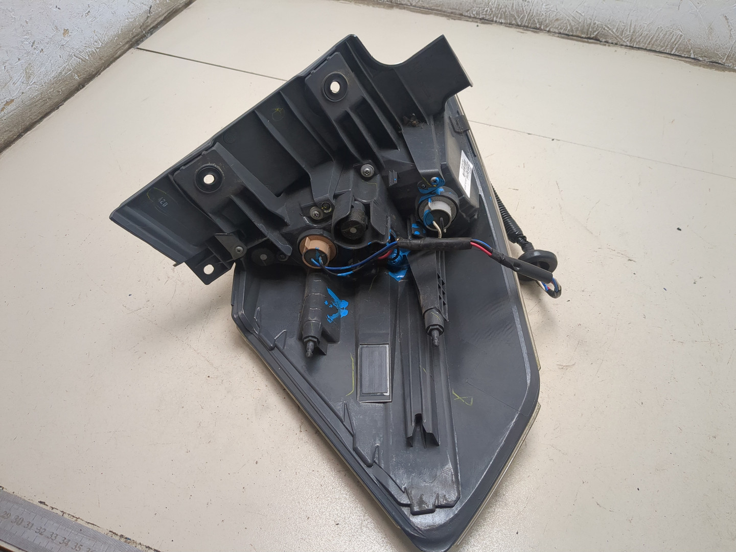 Фонарь задний правый