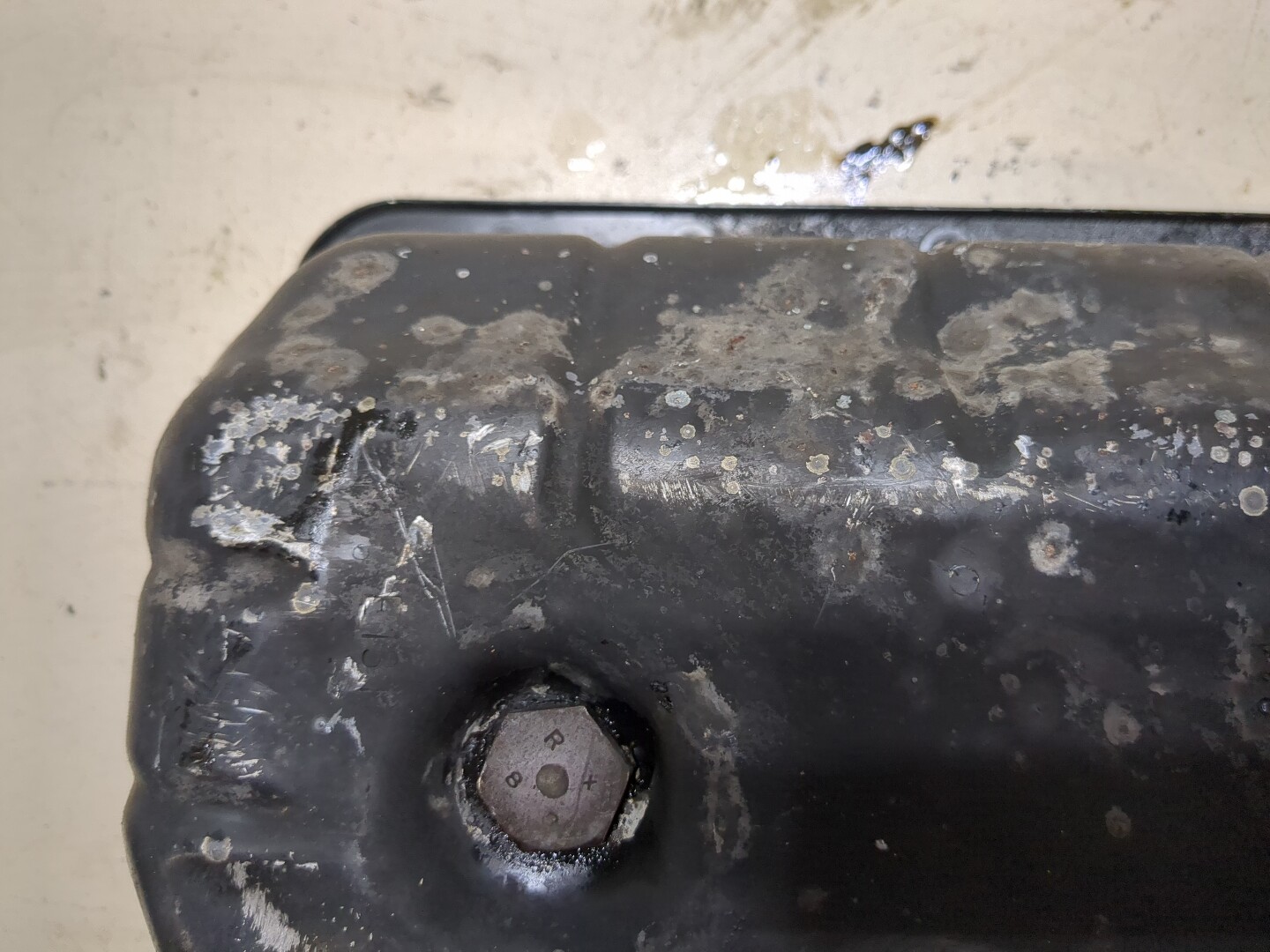 Поддон масляный двигателя (картер)