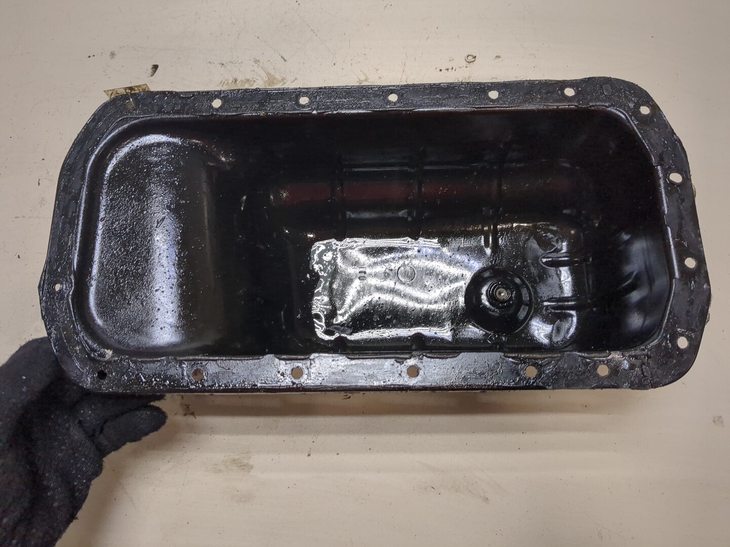 Поддон масляный двигателя (картер)