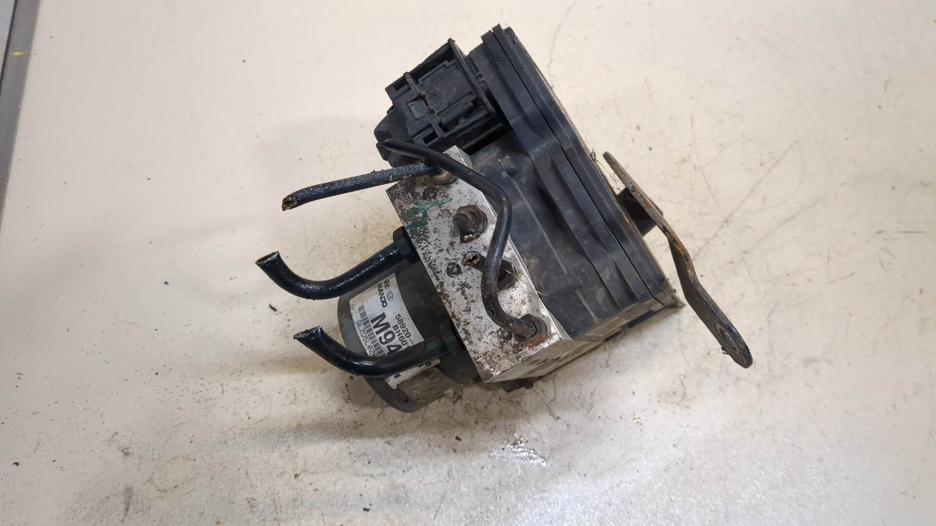 Блок ABS (насос)