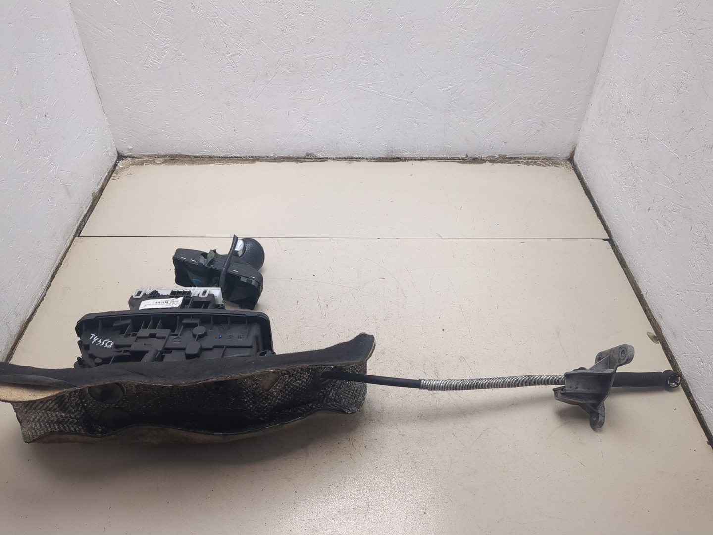 Кулиса МКПП / АКПП