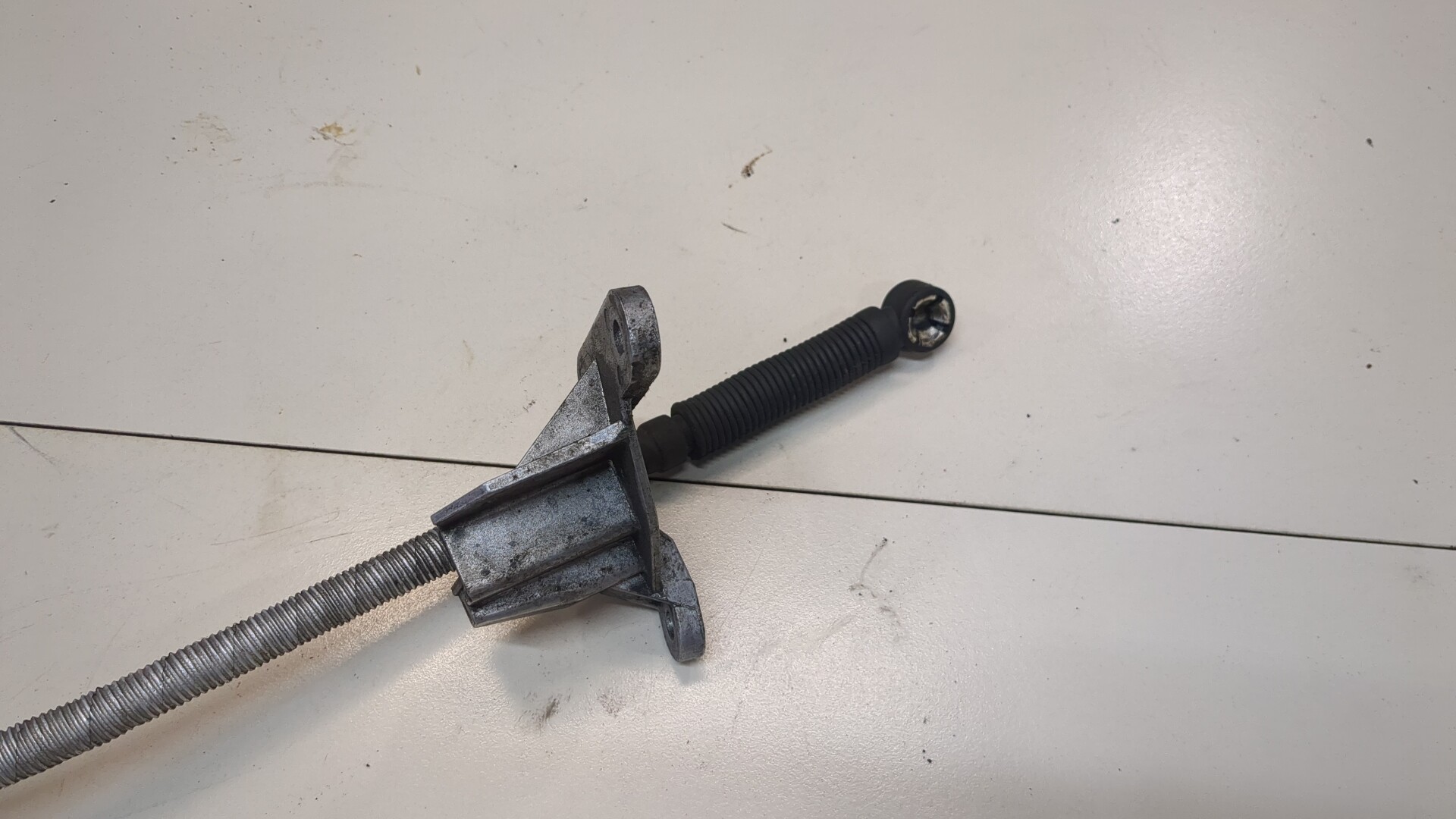 Кулиса МКПП / АКПП