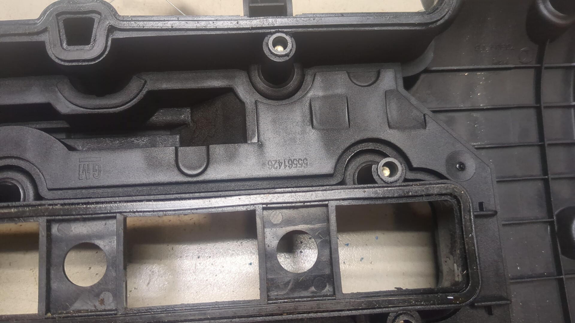 Крышка клапанная ГБЦ