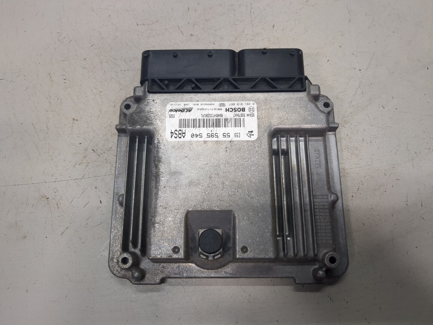 Блок управления двигателем