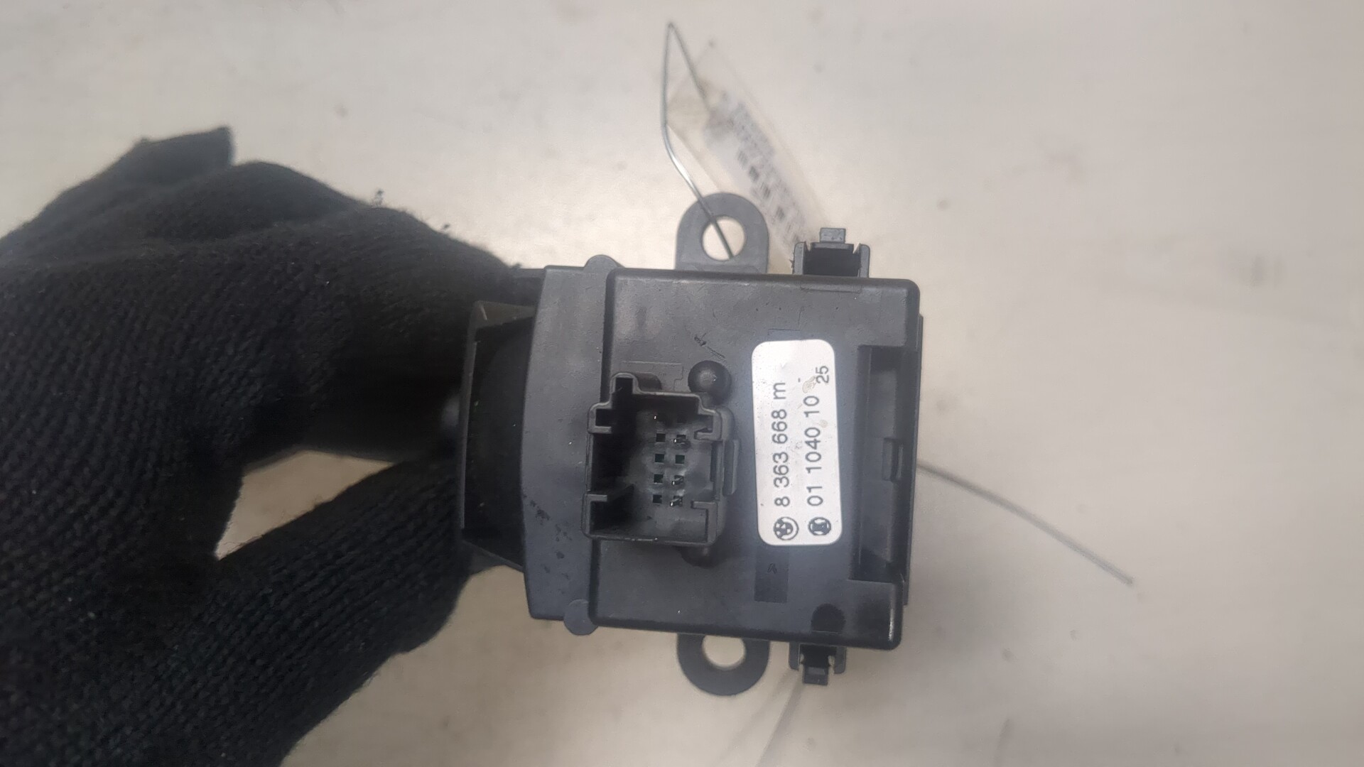 Переключатель поворотов подрулевой