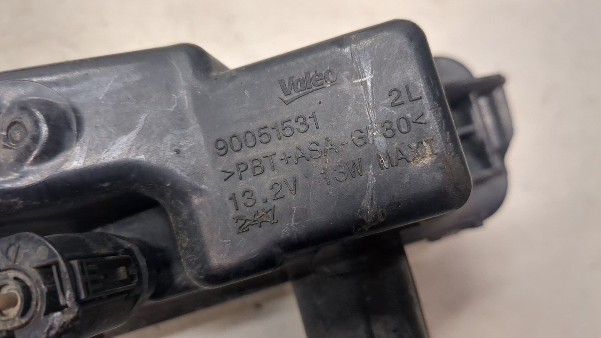 Фара противотуманная правая