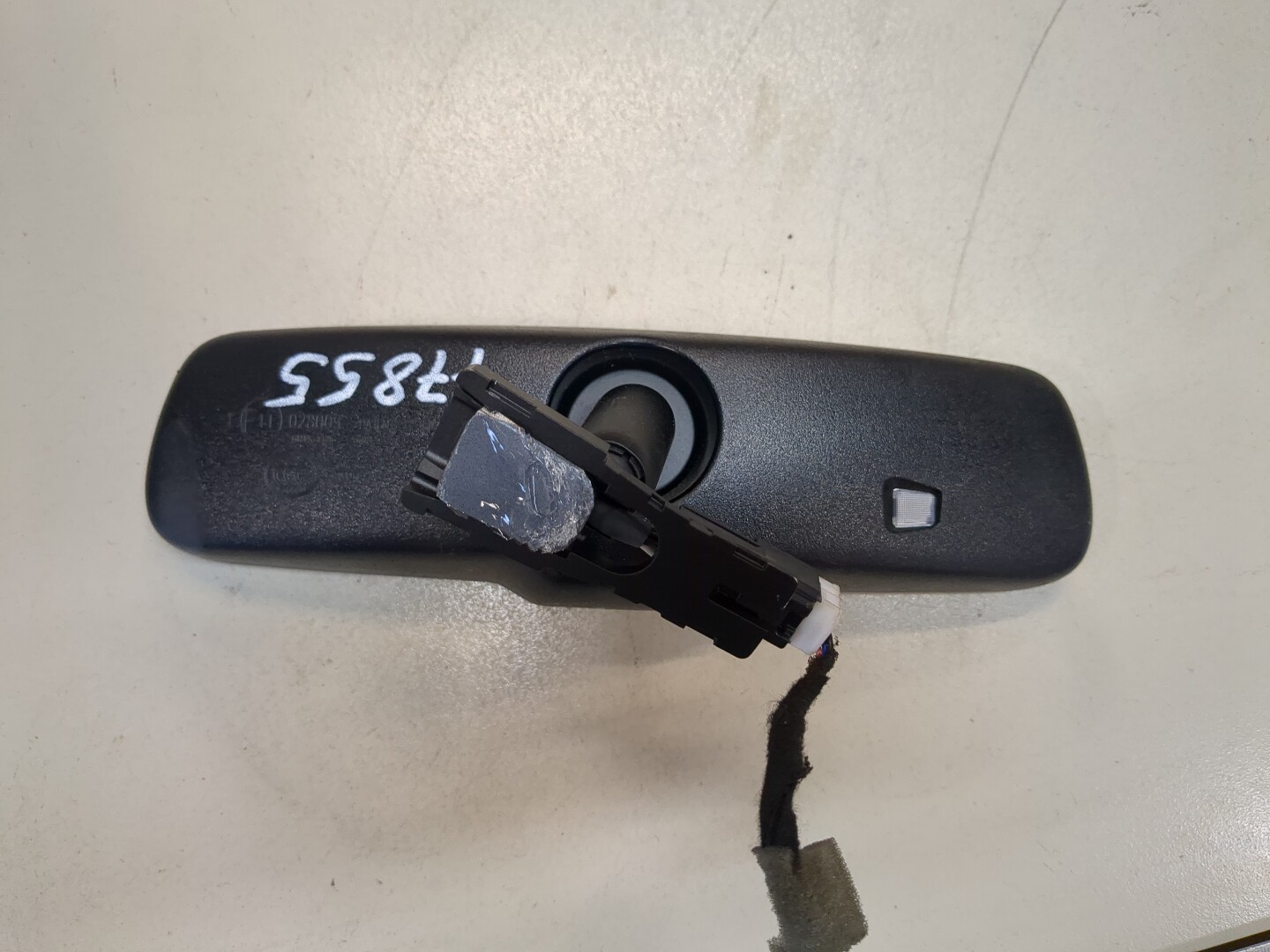 Зеркало заднего вида