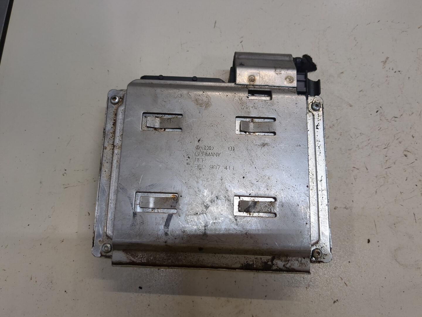 Блок управления двигателем