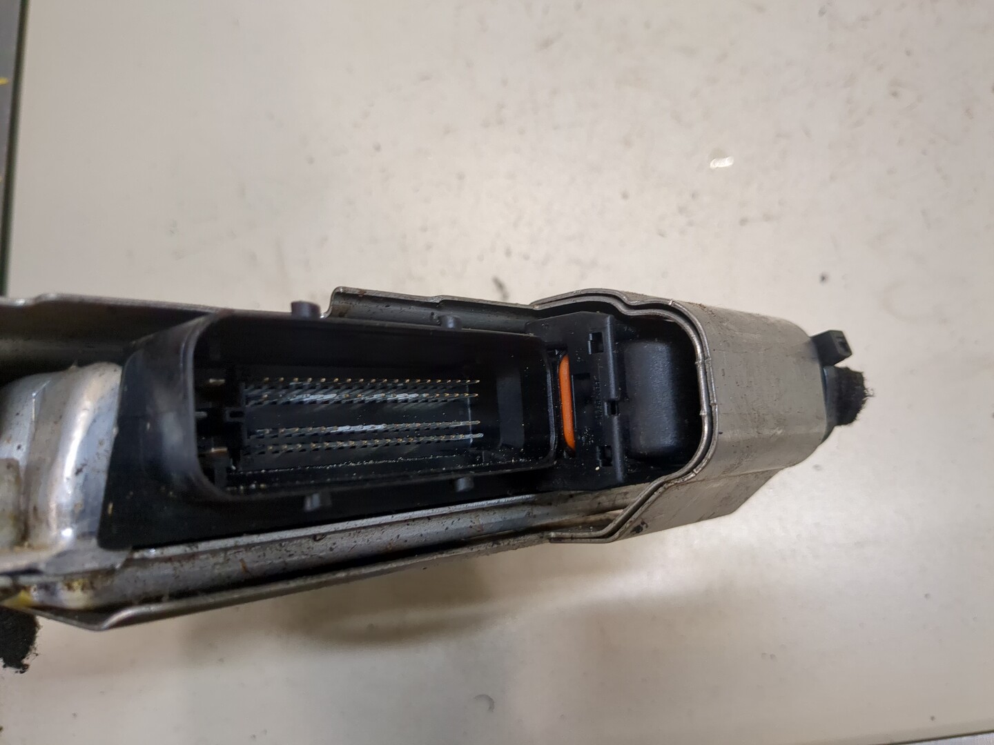 Блок управления двигателем