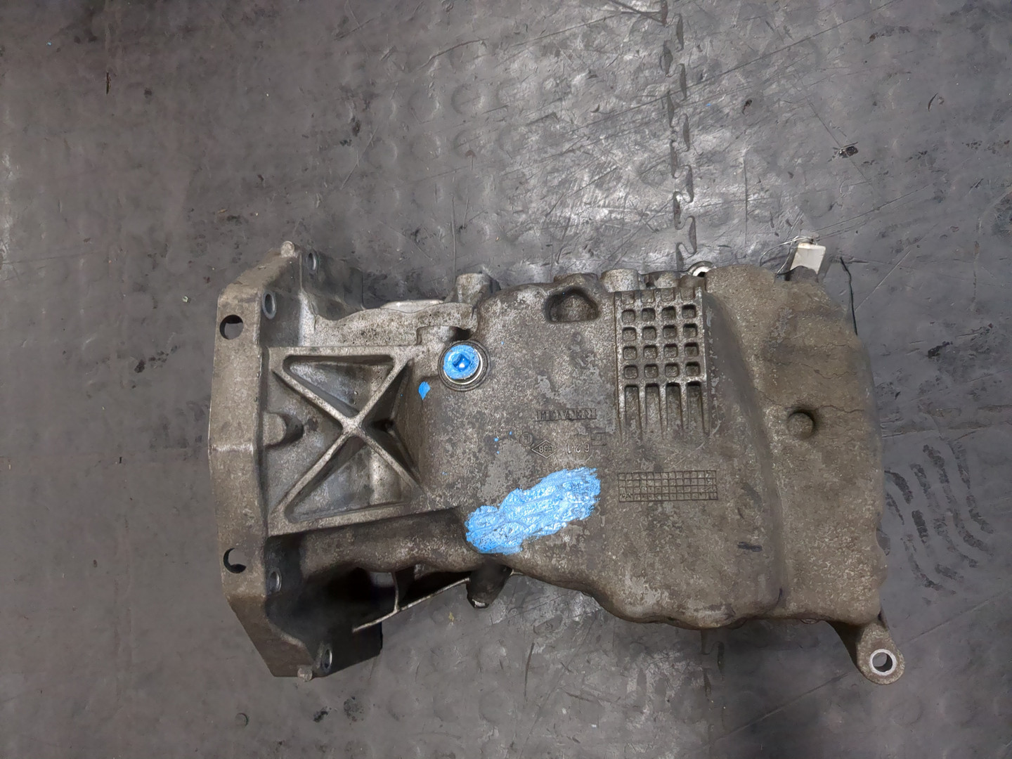 Поддон масляный двигателя (картер)