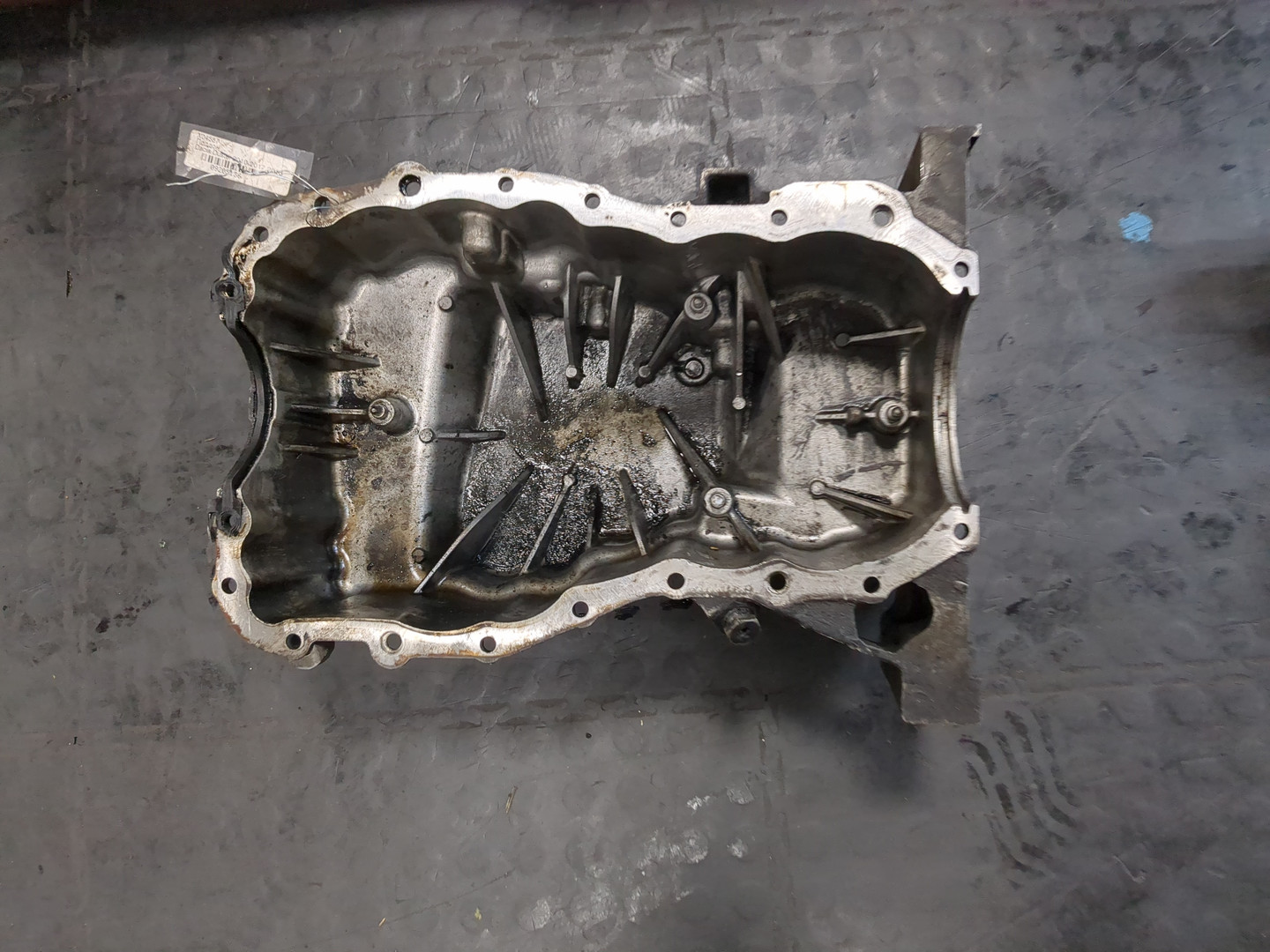 Поддон масляный двигателя (картер)