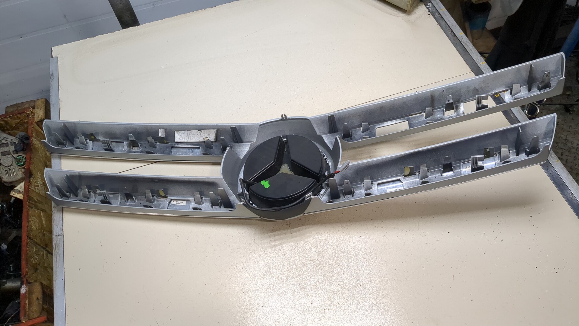 Решетка радиатора