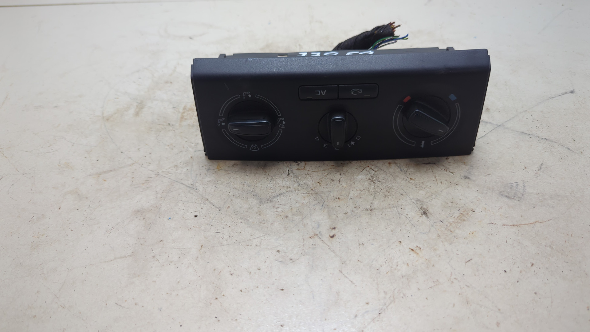 Переключатель отопителя