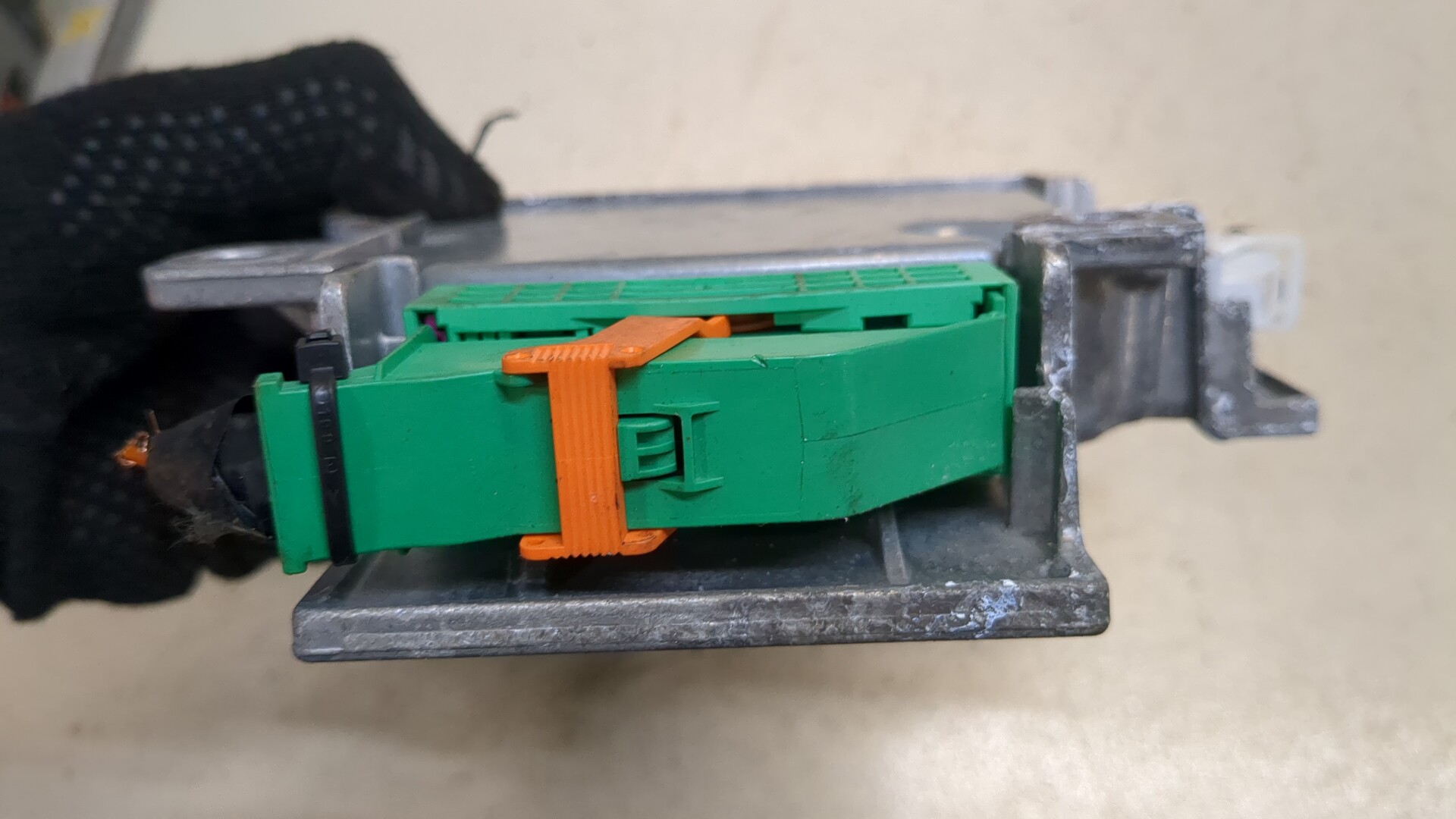 Блок управления подушек безопасности (AIR BAG)